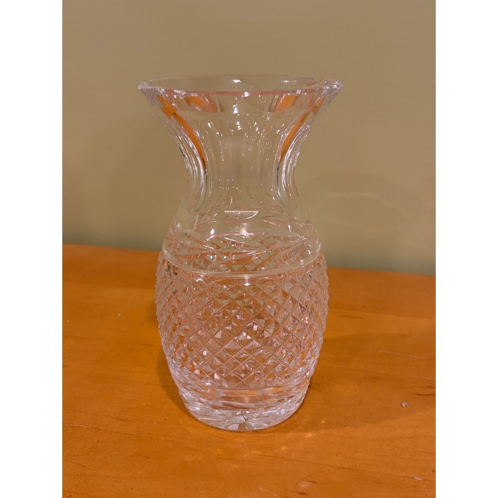 Vintage Clear Cut Lead Crystal Pineapple Vase Flared Rim 7.5 Inch small chip**